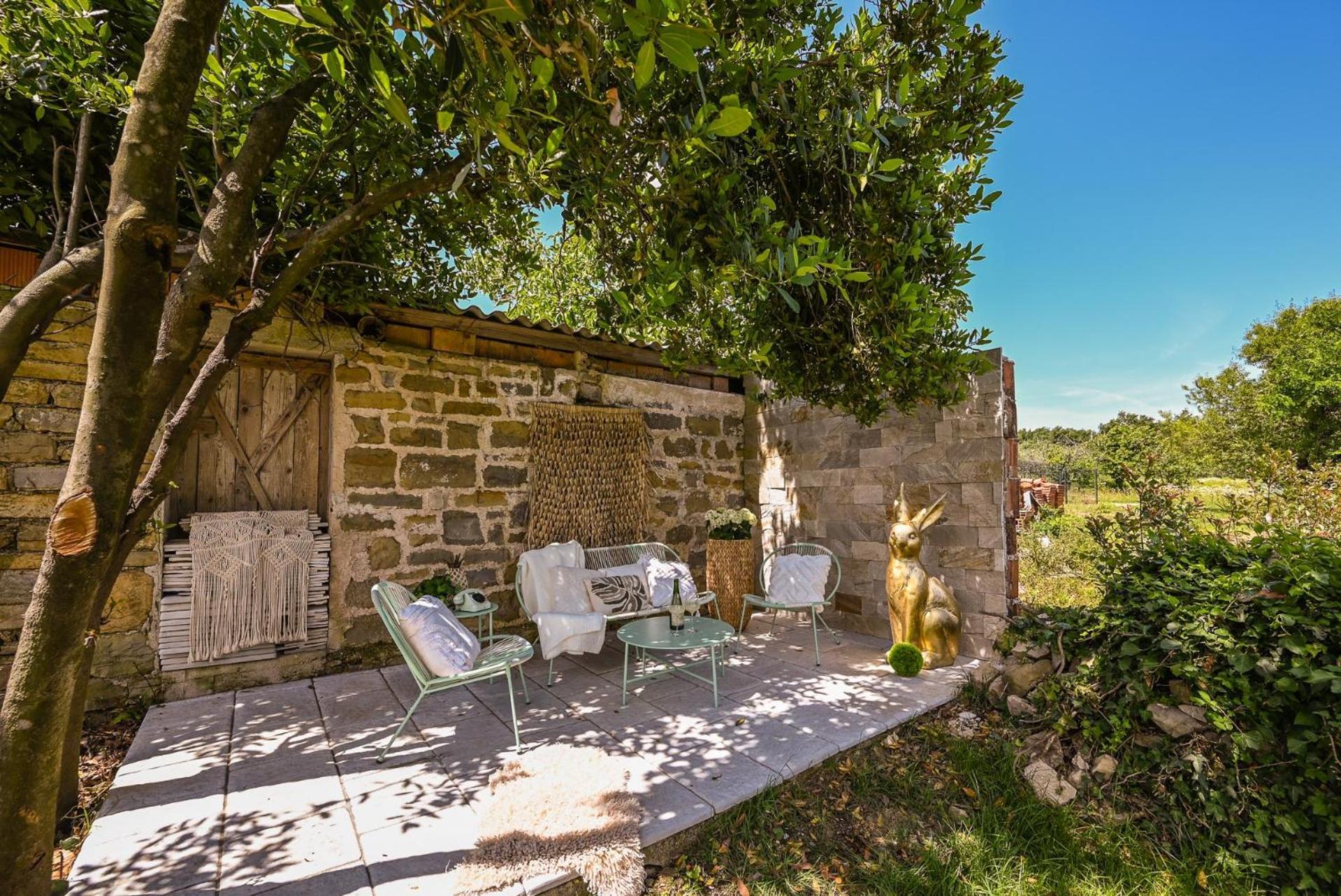 Medanni - Boutique House In Nature With Pool Izola Exteriér fotografie